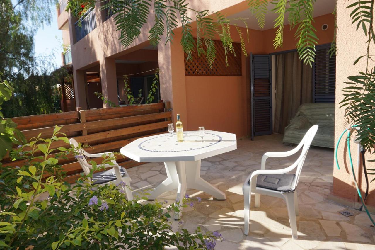 Limnaria Gardens Paphos, Near Beach Exterior photo