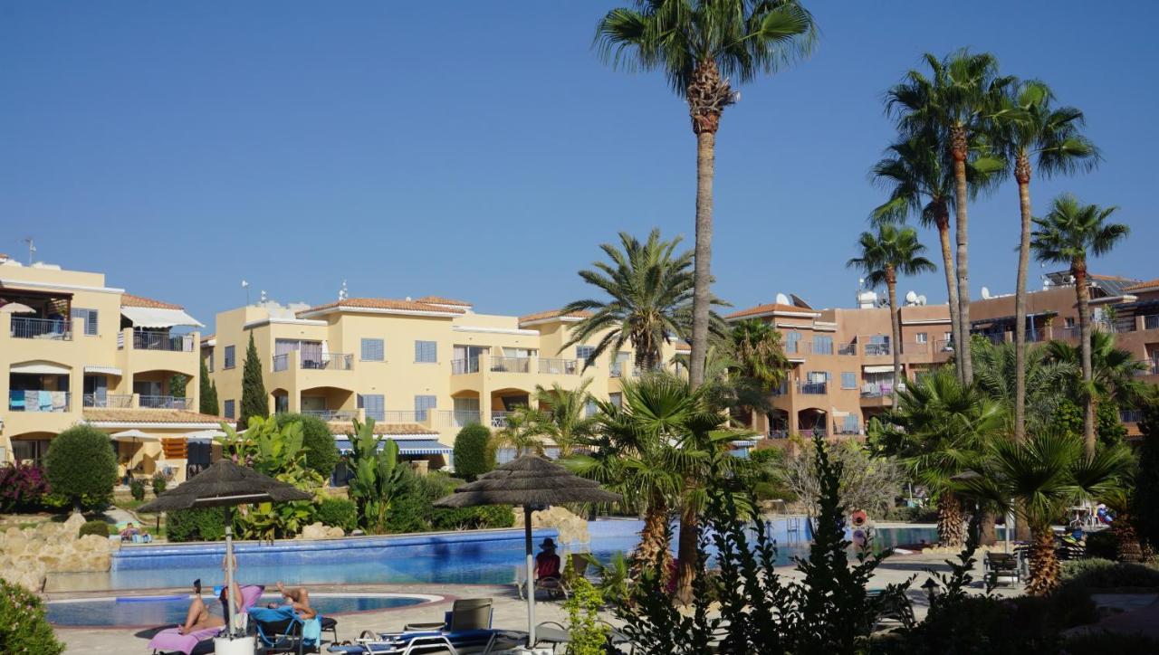 Limnaria Gardens Paphos, Near Beach Exterior photo