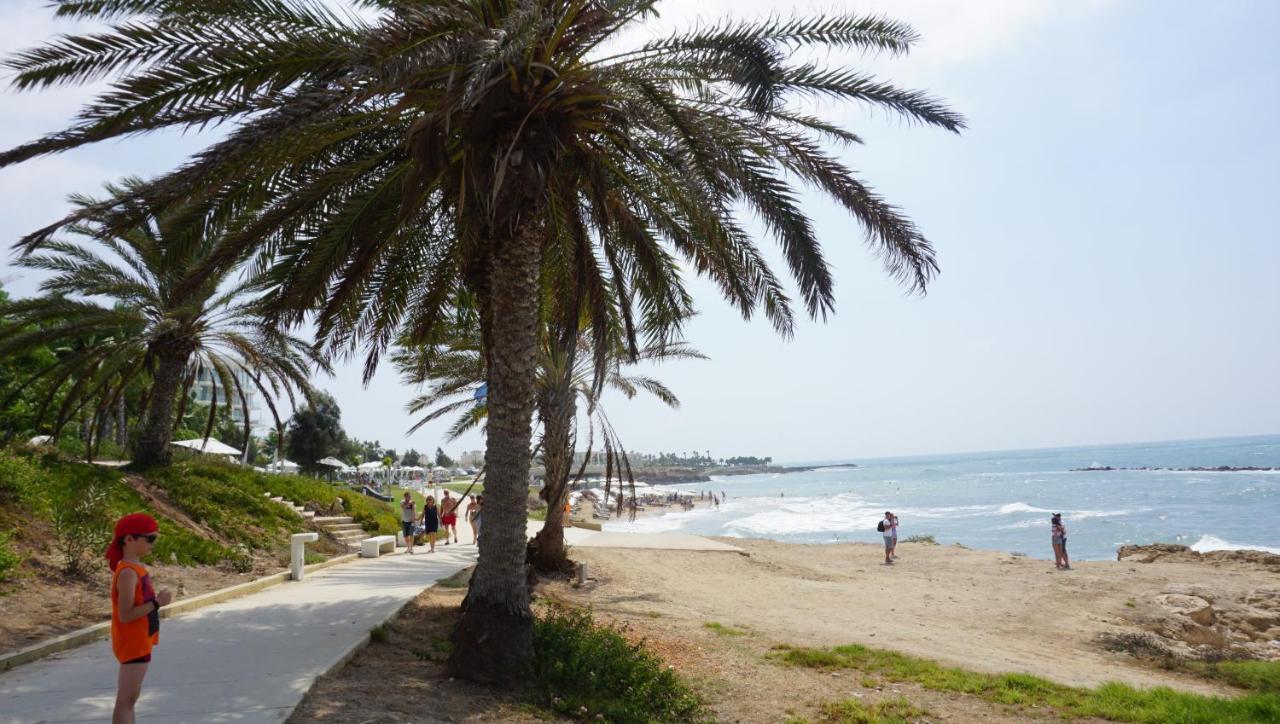 Limnaria Gardens Paphos, Near Beach Exterior photo